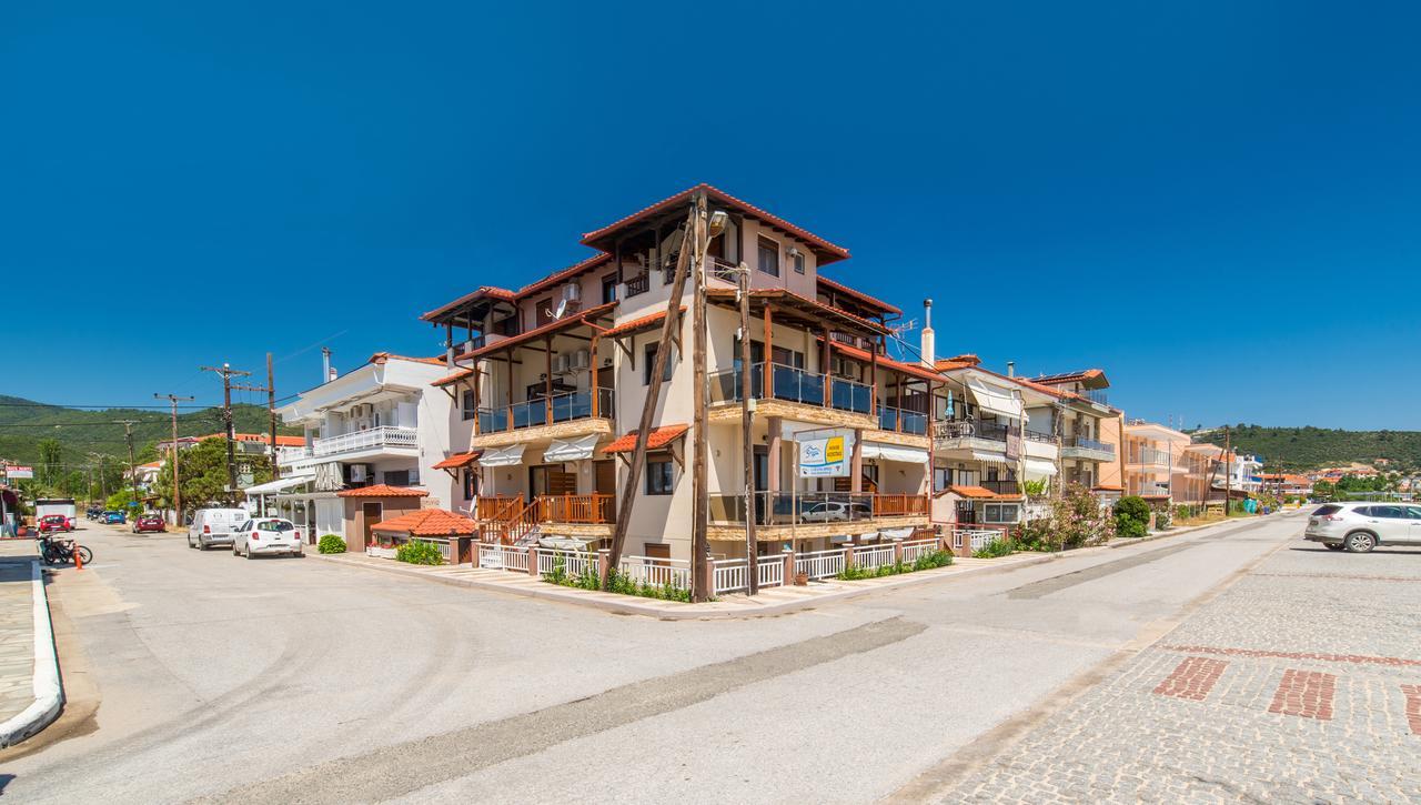 House Kostas On The Beach Сарти Экстерьер фото