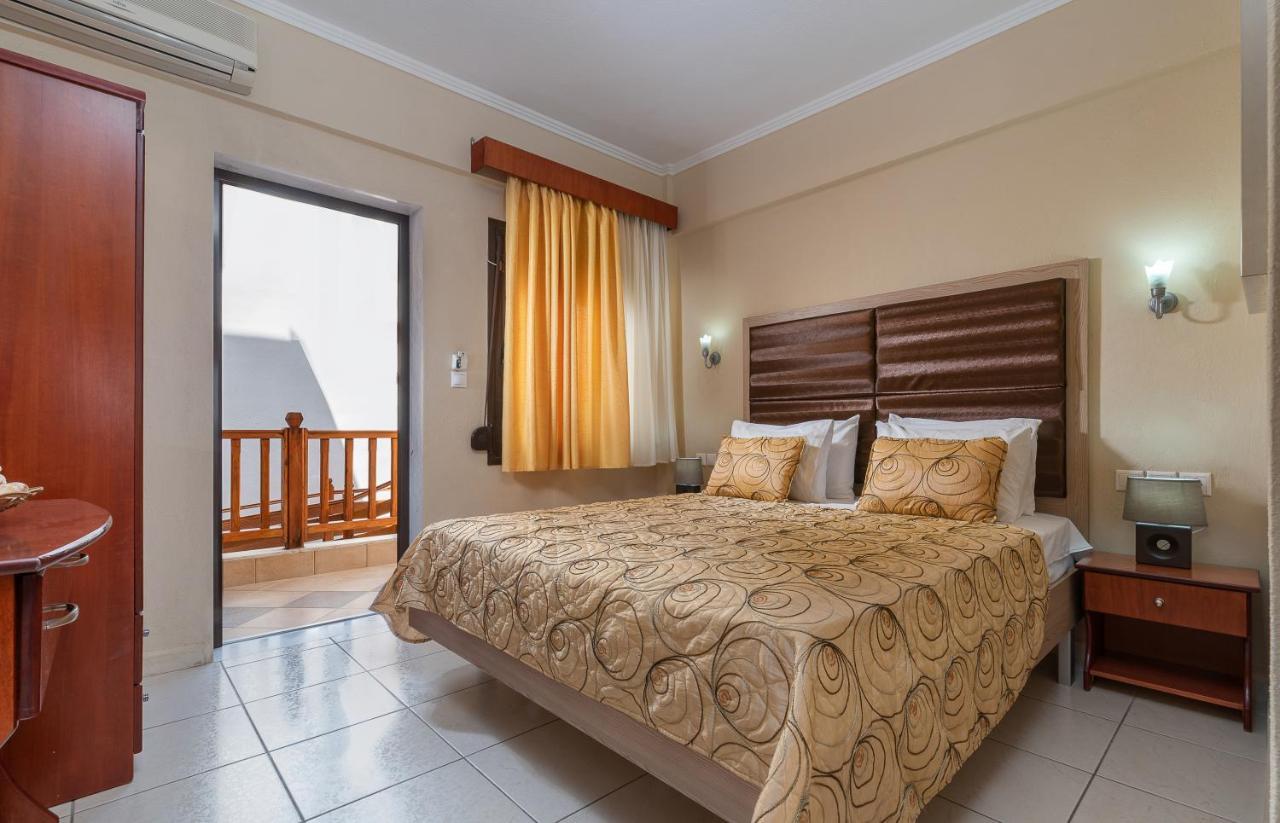 House Kostas On The Beach Сарти Экстерьер фото