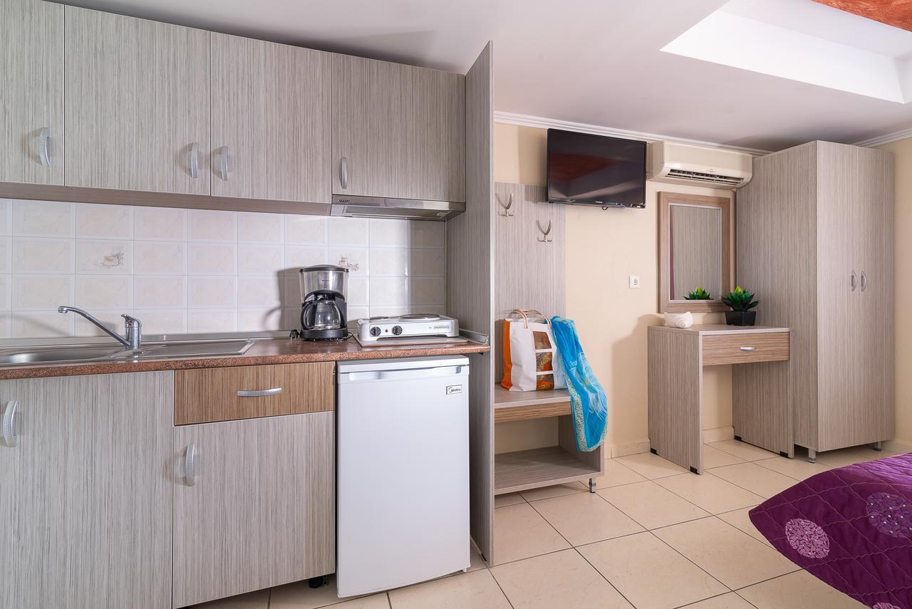 House Kostas On The Beach Сарти Экстерьер фото