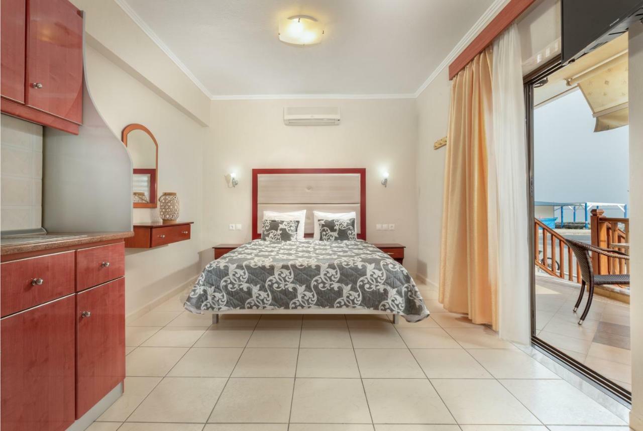House Kostas On The Beach Сарти Экстерьер фото
